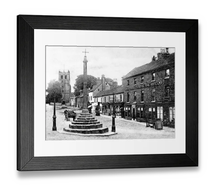 Framed Print : Bedale Market Cross, early 1900s Framed Print : Bedale Market Cross, early 1900s
