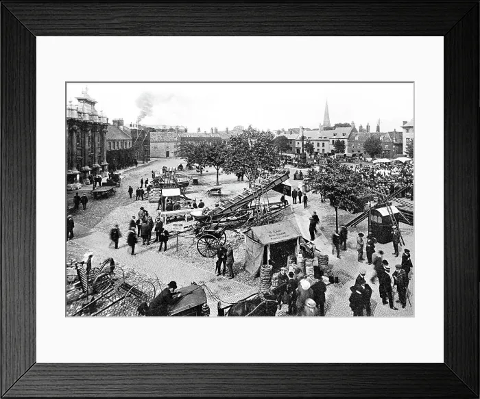 Framed Print : Kings Lynn Market Place, early 1900s Framed Print : Kings Lynn Market Place, early 1900s