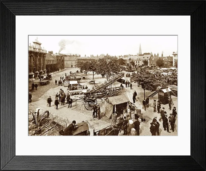 Framed Print : Kings Lynn Market Place, early 1900s Framed Print : Kings Lynn Market Place, early 1900s
