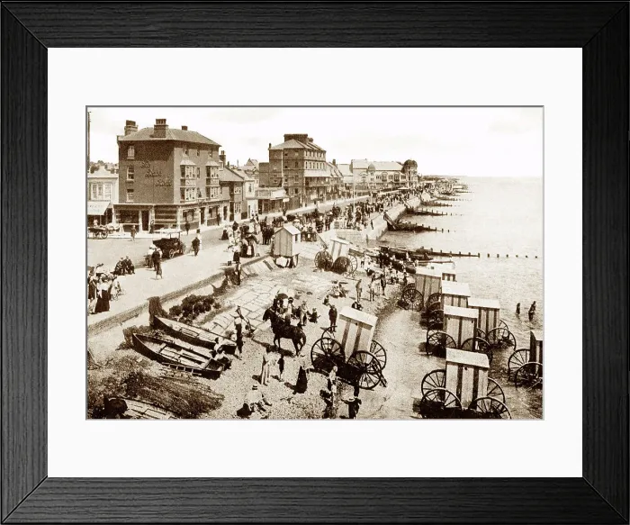 Framed Print : Bognor Regis beach, early 1900s Framed Print : Bognor Regis beach, early 1900s