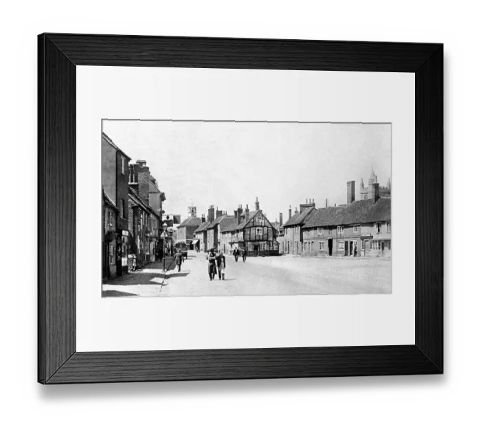 Framed Print : The Broadway, Amersham, early 1900s Framed Print : The Broadway, Amersham, early 1900s
