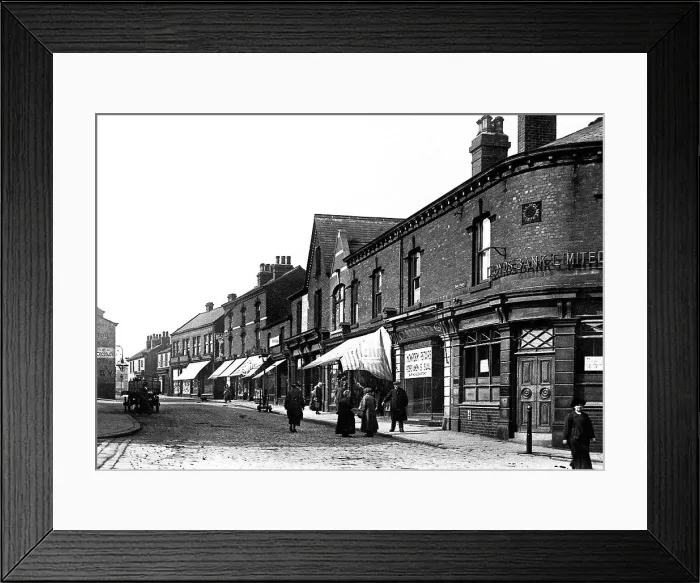Framed Print : Armley Town Street early 1900s Framed Print : Armley Town Street early 1900s