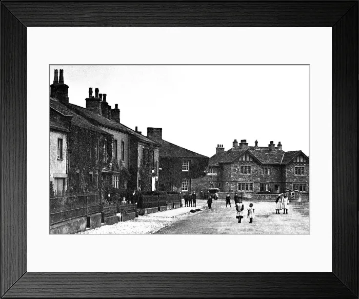 Framed Print : High Street, Gargrave, early 1900s Framed Print : High Street, Gargrave, early 1900s