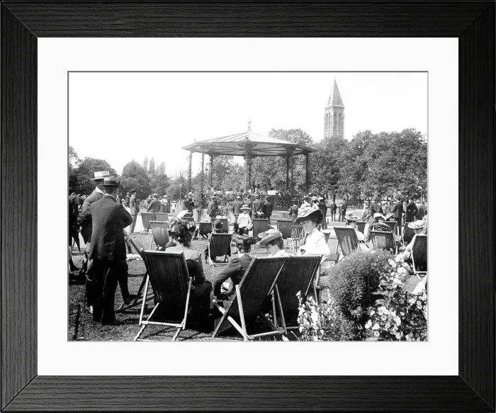 Framed Print : Leamington Spa Pump Gardens early 1900s Framed Print : Leamington Spa Pump Gardens early 1900s