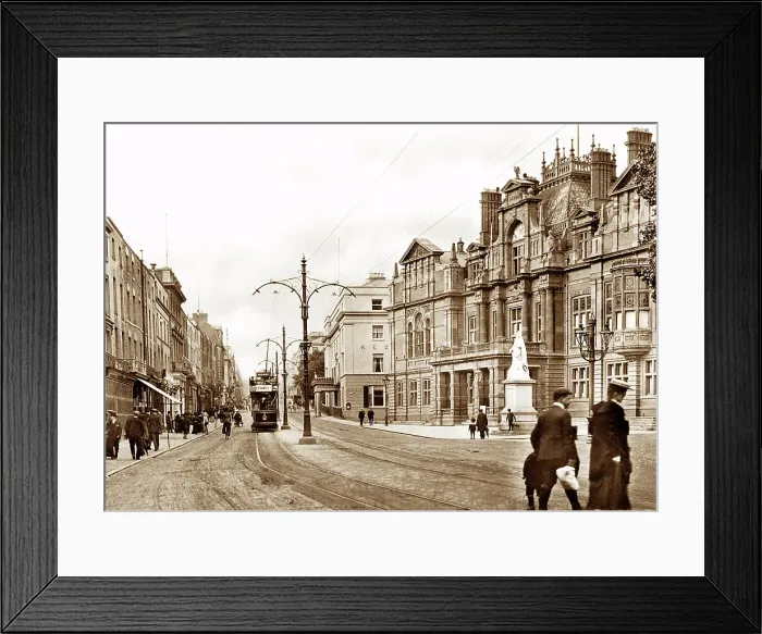 Framed Print : Leamington Spa Parade and Town Hall early 1900s Framed Print : Leamington Spa Parade and Town Hall early 1900s
