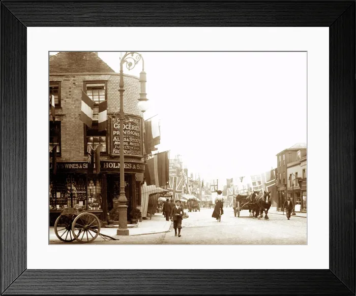 Framed Print : Faversham, early 1900s Framed Print : Faversham, early 1900s