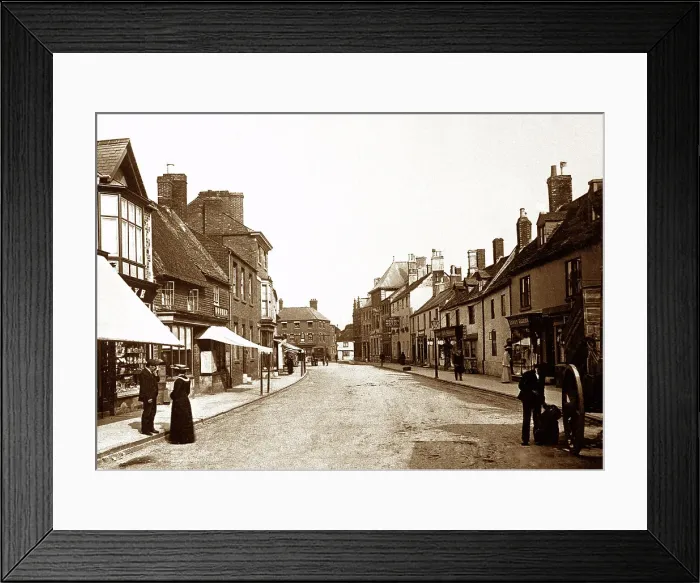 Framed Print : Oakham High Street, early 1900s Framed Print : Oakham High Street, early 1900s