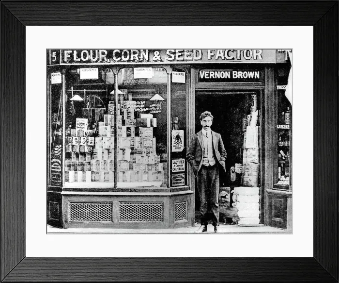 Framed Print : Uxbridge High Street early 1900s Framed Print : Uxbridge High Street early 1900s