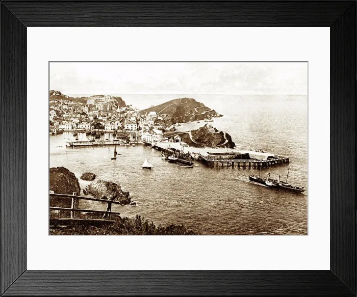 Framed Print : Ilfracombe panorama, early 1900s Framed Print : Ilfracombe panorama, early 1900s