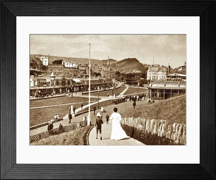 Framed Print : Ilfracombe, early 1900s Framed Print : Ilfracombe, early 1900s