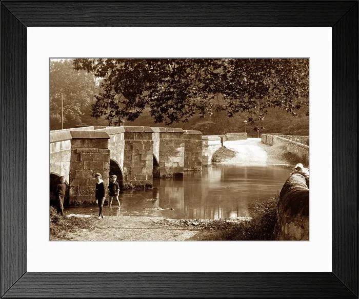 Framed Print : Holme bridge and ford, bakewell, early 1900s Framed Print : Holme bridge and ford, bakewell, early 1900s