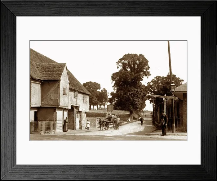Framed Print : Royston Road, Baldock, early 1900s Framed Print : Royston Road, Baldock, early 1900s