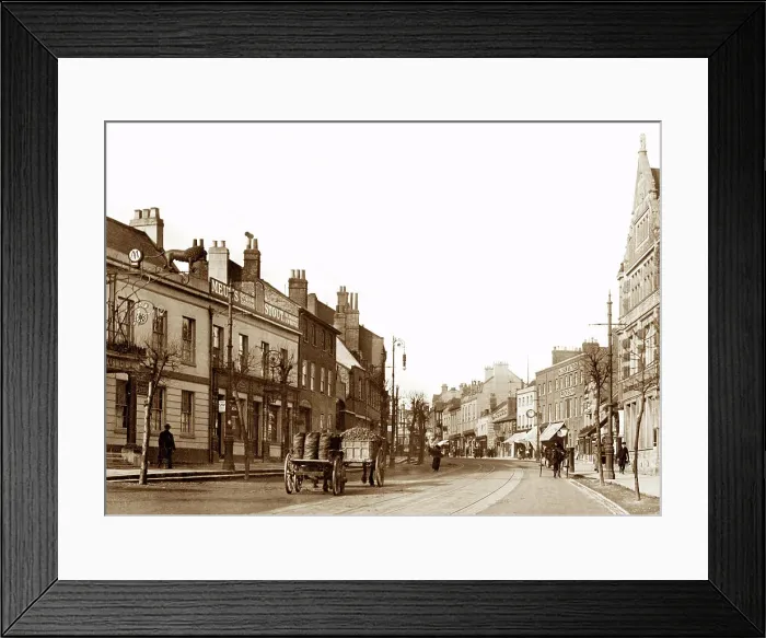 Framed Print : Barnet High Street early 1900s Framed Print : Barnet High Street early 1900s