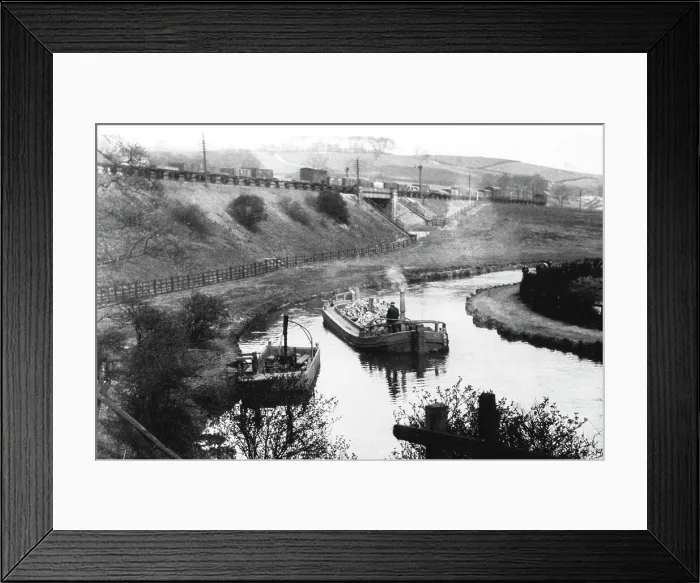 Framed Print : Huddersfield The Canal early 1900s Framed Print : Huddersfield The Canal early 1900s