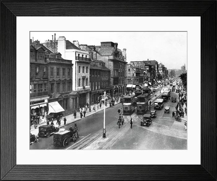 Framed Print : Edinburgh Princes Street probably 1920s Framed Print : Edinburgh Princes Street probably 1920s