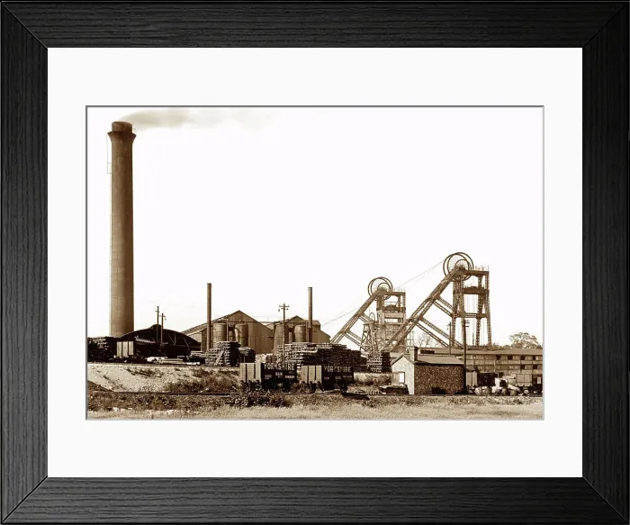 Framed Print : Edlington Colliery, early 1900s Framed Print : Edlington Colliery, early 1900s
