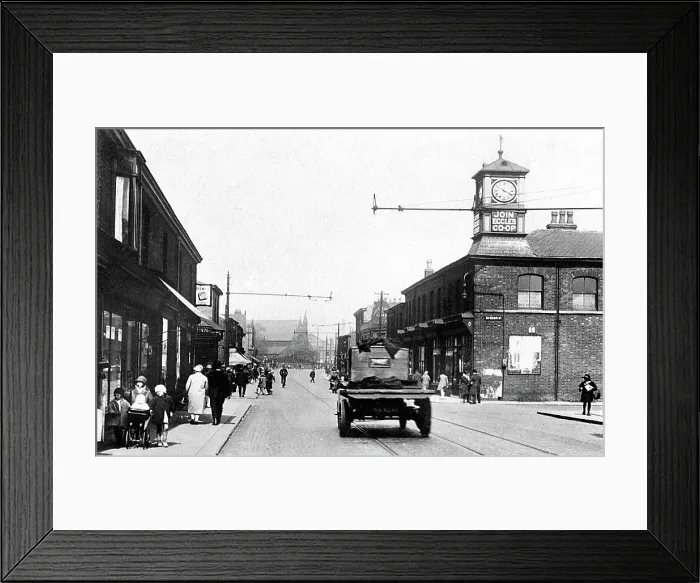 Framed Print : Patricroft Liverpool Road probably 1920s Framed Print : Patricroft Liverpool Road probably 1920s