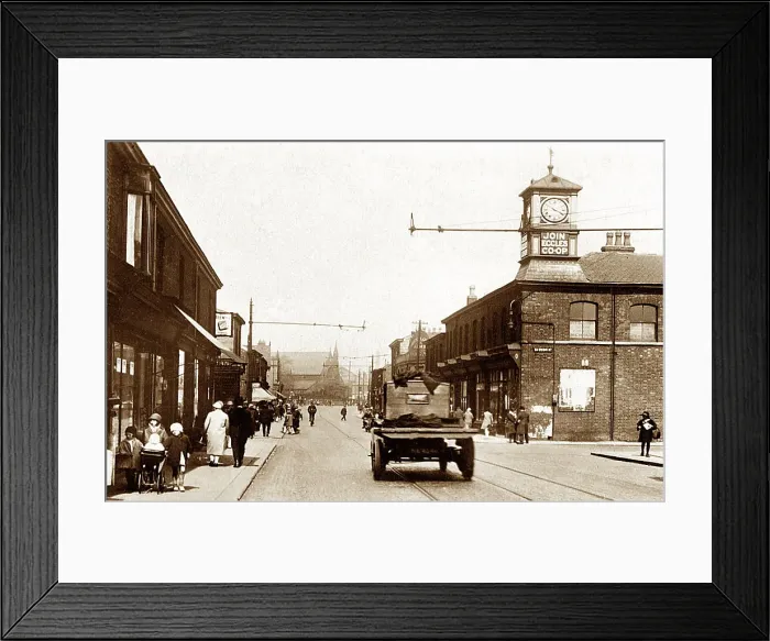 Framed Print : Liverpool Road, Patricroft, early 1900s Framed Print : Liverpool Road, Patricroft, early 1900s