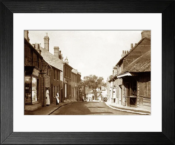 Framed Print : Crown Street, Dagenham, early 1900s Framed Print : Crown Street, Dagenham, early 1900s