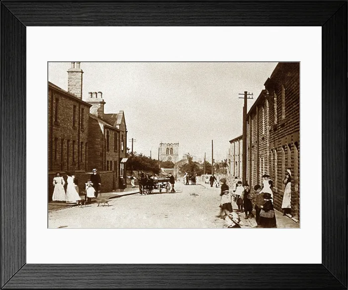 Framed Print : Darfield Snape Hill Road early 1900s Framed Print : Darfield Snape Hill Road early 1900s