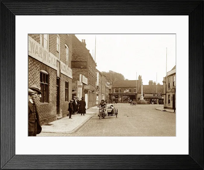 Framed Print : Newark Lombard Street probably 1920s Framed Print : Newark Lombard Street probably 1920s