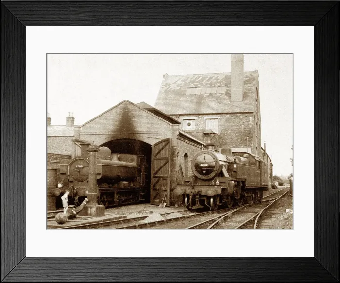 Framed Print : Tewksbury railway engine shed, early 1900s Framed Print : Tewksbury railway engine shed, early 1900s