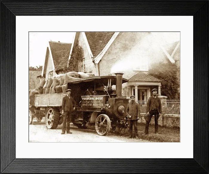 Framed Print : Thwaite Traction Engine early 1900s Framed Print : Thwaite Traction Engine early 1900s
