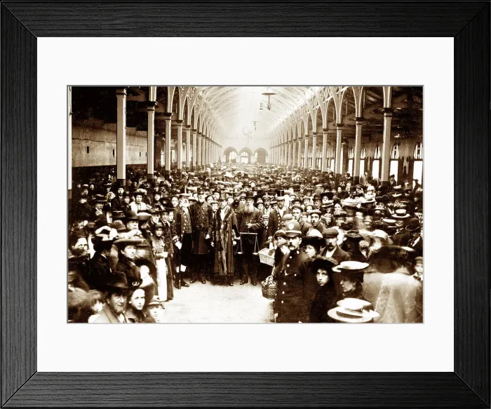 Framed Print : Barnstaple Market Hall early 1900s Framed Print : Barnstaple Market Hall early 1900s