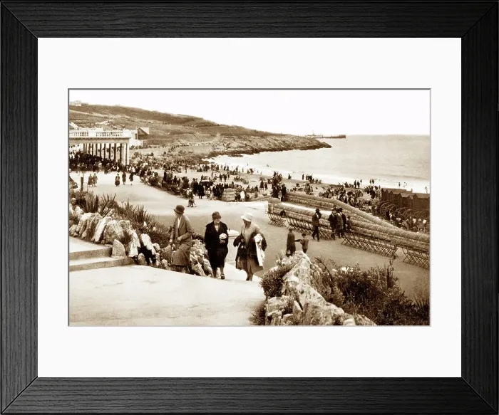Framed Print : Nells Point Barry Island, Wales early 1900's Framed Print : Nells Point Barry Island, Wales early 1900's