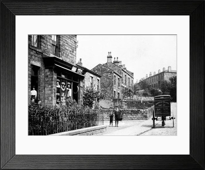 Framed Print : Soothill Lane, Batley early 1900's Framed Print : Soothill Lane, Batley early 1900's