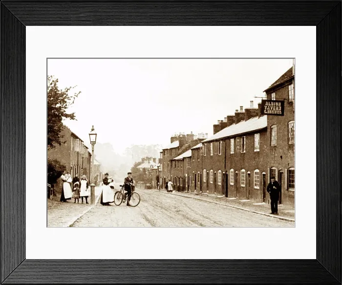 Framed Print : Albion Street, Kenilworth early 1900's Framed Print : Albion Street, Kenilworth early 1900's