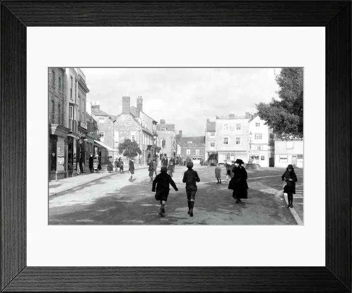 Framed Print : Bicester Market Place early 1900's Framed Print : Bicester Market Place early 1900's