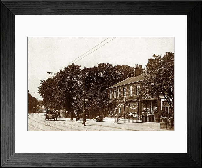 Framed Print : Otley Road, Headingley early 1900's Framed Print : Otley Road, Headingley early 1900's