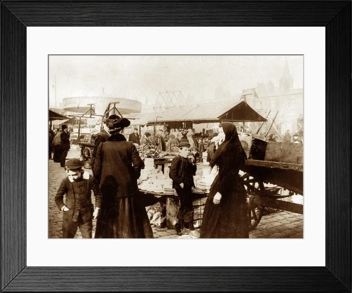Framed Print : Tommyfield Market, Oldham early 1900's Framed Print : Tommyfield Market, Oldham early 1900's