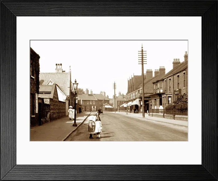 Framed Print : Brook Street, Selby early 1900's Framed Print : Brook Street, Selby early 1900's