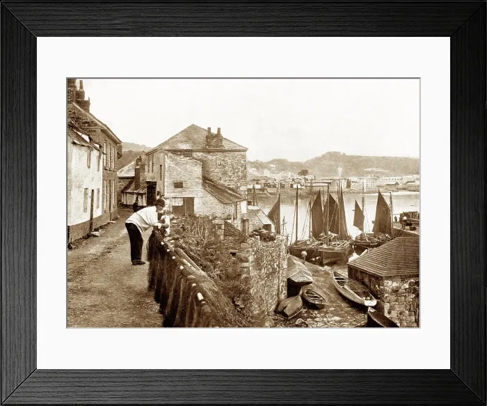 Framed Print : Newlyn Harbour early 1900's Framed Print : Newlyn Harbour early 1900's