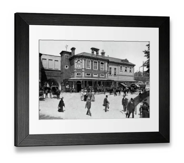 Framed Print : Railway Station, Chelmsford early 1900's Framed Print : Railway Station, Chelmsford early 1900's