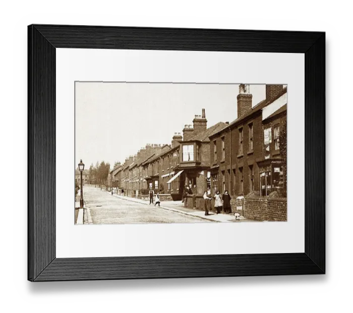 Framed Print : Chesterfield New Whittington Wellington Street early 1900s