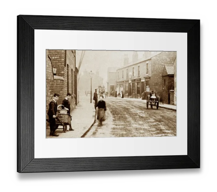 Framed Print : Hopetown, Normanton early 1900's Framed Print : Hopetown, Normanton early 1900's