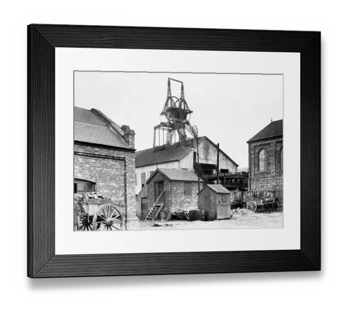 Framed Print : Main Colliery, Dinnington early 1900's Framed Print : Main Colliery, Dinnington early 1900's