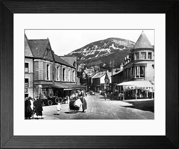 Framed Print : Penmaenmawr Pant-yr-Afon probably 1920s Framed Print : Penmaenmawr Pant-yr-Afon probably 1920s