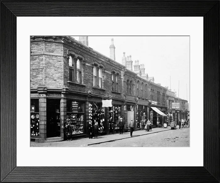 Framed Print : Heckmondwike Market Street early 1900s Framed Print : Heckmondwike Market Street early 1900s
