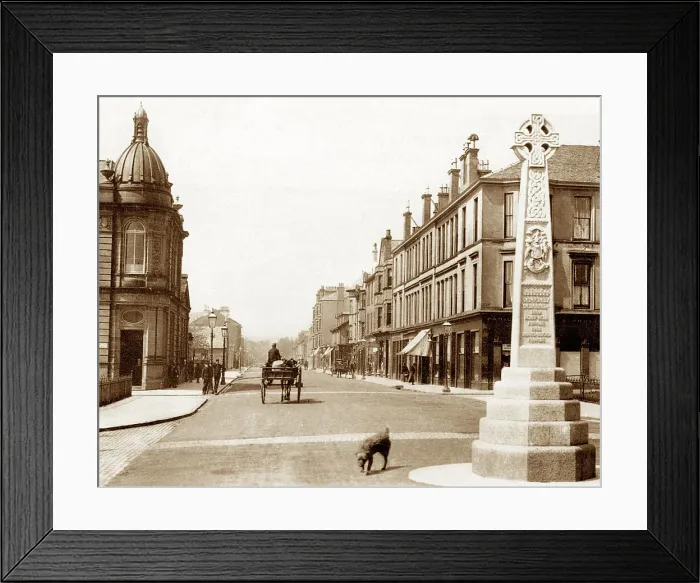 Framed Print : Colquhoun Square, Helensburgh early 1900's Framed Print : Colquhoun Square, Helensburgh early 1900's