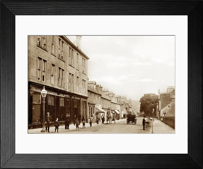 Framed Print : Helensburgh East Clyde Street early 1900s Framed Print : Helensburgh East Clyde Street early 1900s