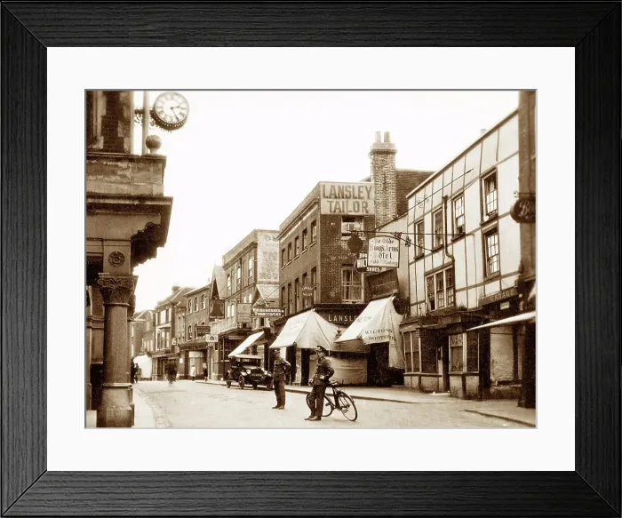 Framed Print : High Street, Hemel Hempstead early 1900's Framed Print : High Street, Hemel Hempstead early 1900's