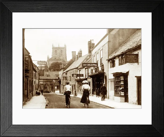 Framed Print : Long Street, Sherborne early 1900's Framed Print : Long Street, Sherborne early 1900's