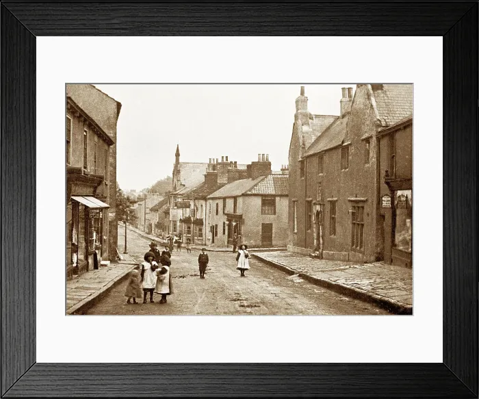 Framed Print : Sherburn in Elmet High Street early 1900s Framed Print : Sherburn in Elmet High Street early 1900s