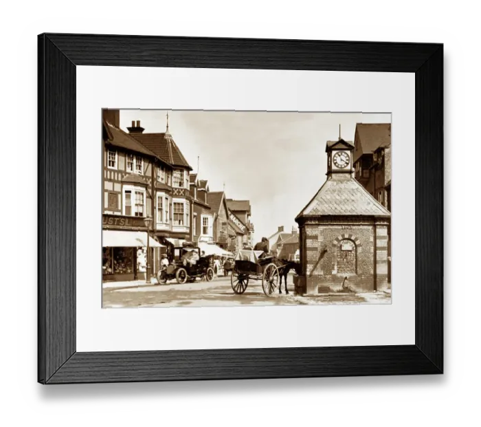 Framed Print : High Street, Sheringham early 1900's Framed Print : High Street, Sheringham early 1900's