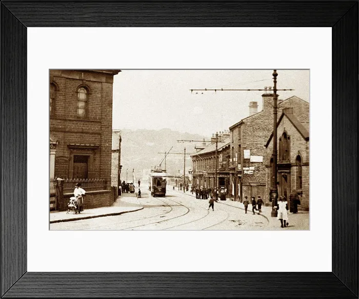 Framed Print : Shipley Otley Road early 1900s Framed Print : Shipley Otley Road early 1900s
