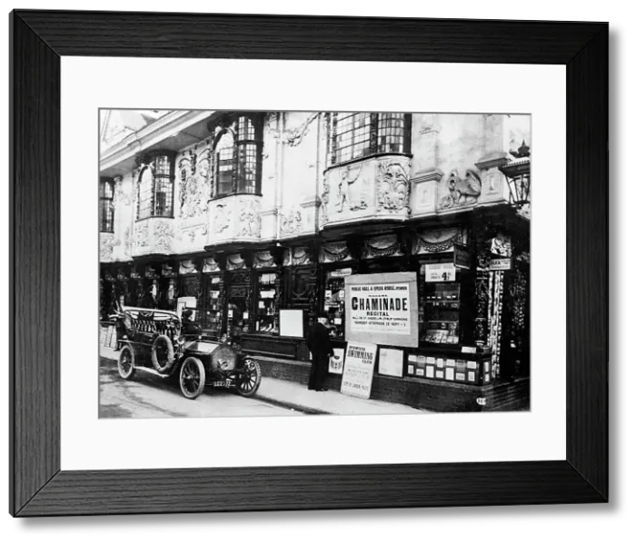 Framed Print : Ipswich Ancient House early 1900s Framed Print : Ipswich Ancient House early 1900s